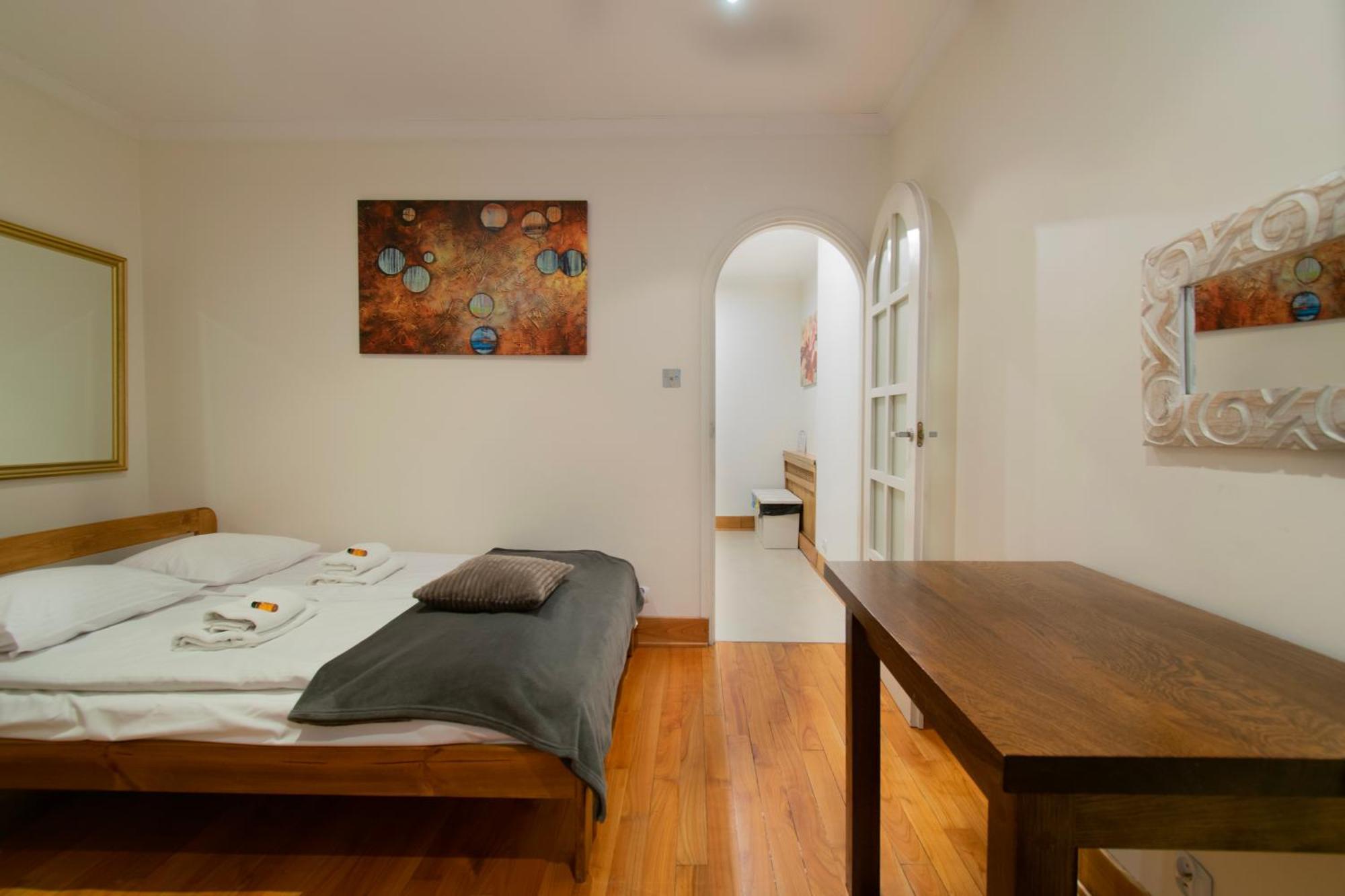 Stylish 2 Bedroom Apartment Morsztynowska Street Krakow Luaran gambar